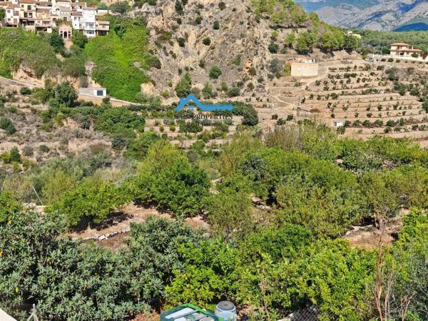 Terreno en La Nucia Pueblo