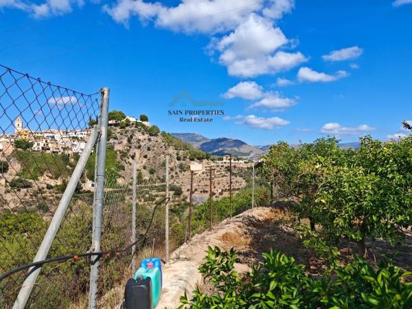 Terreno en La Nucia Pueblo