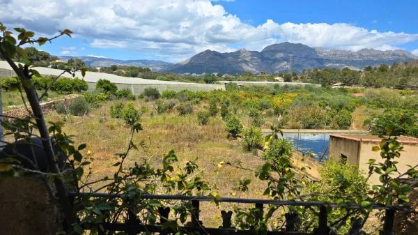 Terreno en La Nucia Pueblo