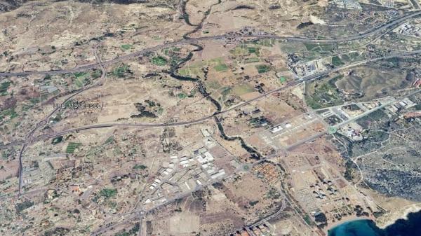 Terreno en El Secanet - Hacienda del Sol