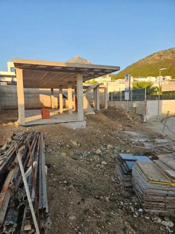 Terreno en calle Nimega, 17