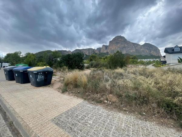 Terreno en Polígon Pau Número 1