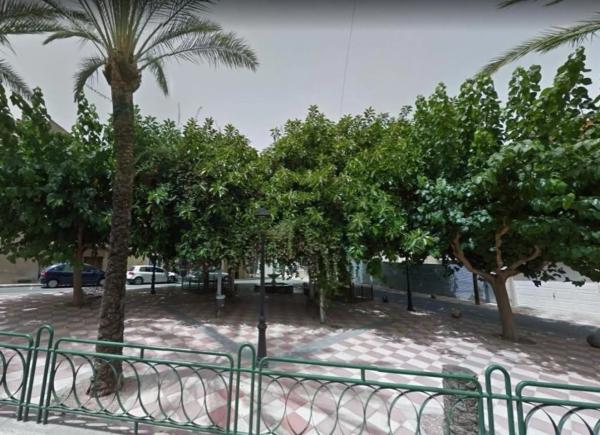 Terreno en calle Gregorio Rizo