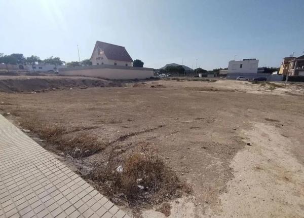 Terreno en avenida de la Libertad, 16