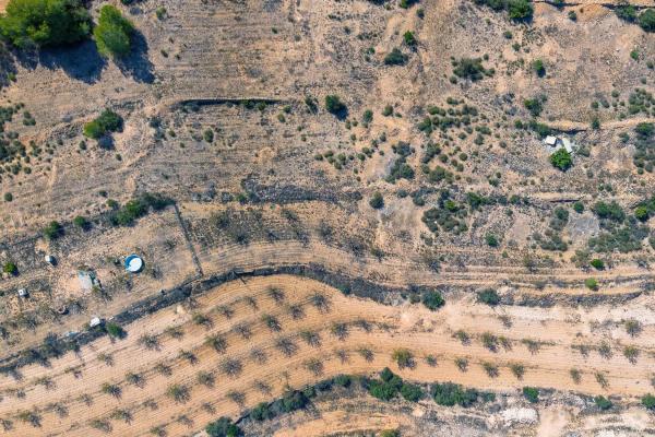 Terreno en via Sense Nom