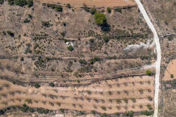 Terreno en via Sense Nom