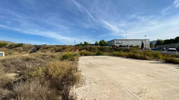 Terreno en calle Séneca, 11