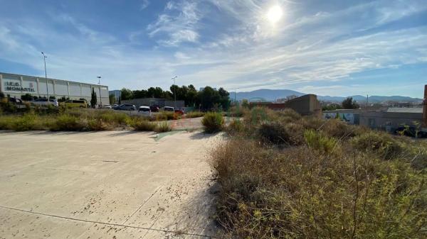 Terreno en calle Séneca, 11
