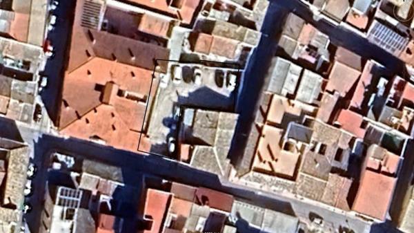 Terreno en calle Cònsol