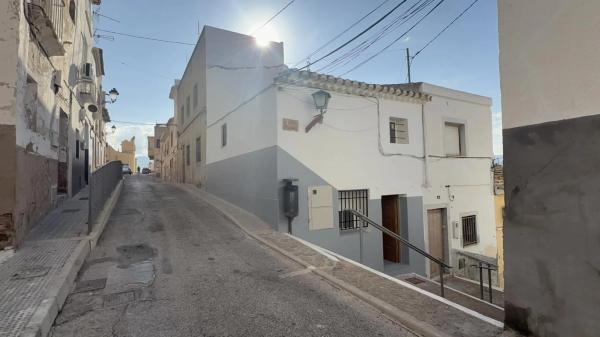 Casa independiente en calle Peligro