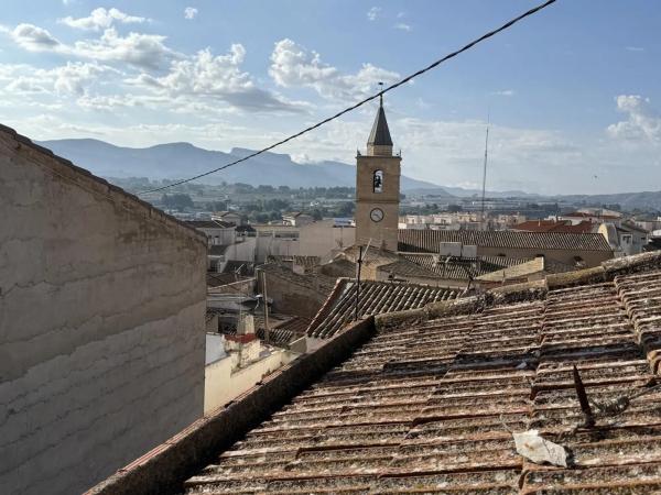 Casa independiente en calle Peligro