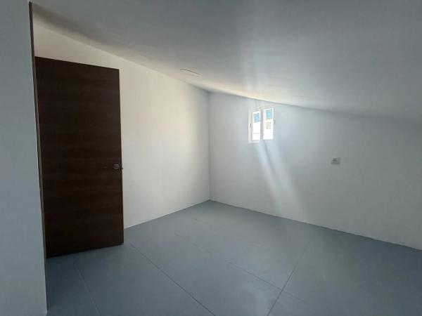 Casa independiente en calle Peligro