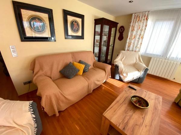 Casa independiente en calle Venezuela