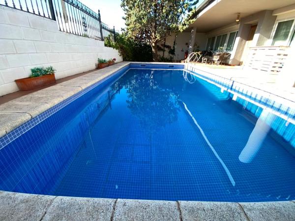 Casa independiente en calle Venezuela