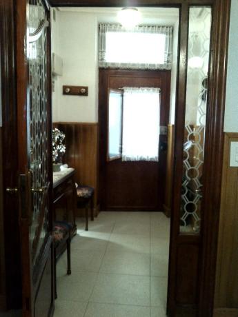 Casa independiente en calle Santa Eulalia, 9