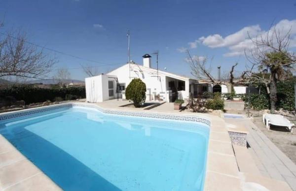 Casa independiente en partida canal de confite, 78