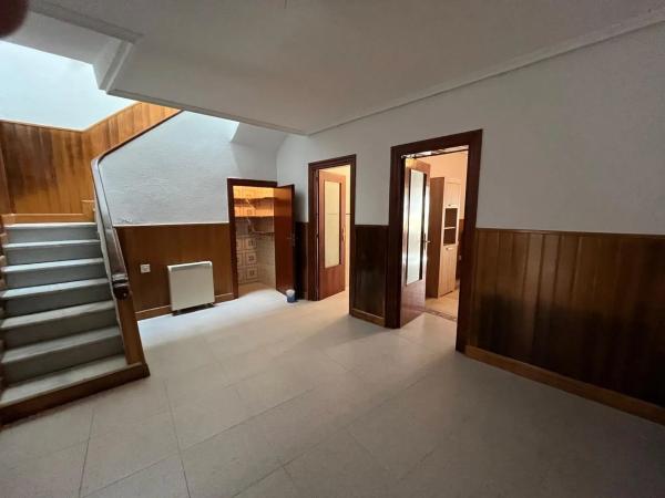 Casa independiente en calle Santa Eulalia