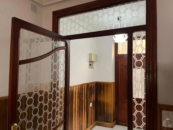 Casa independiente en calle Santa Eulalia