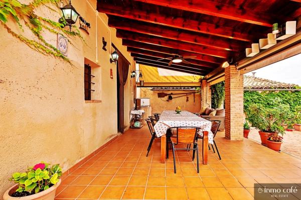 Finca rústica en camino de Toll