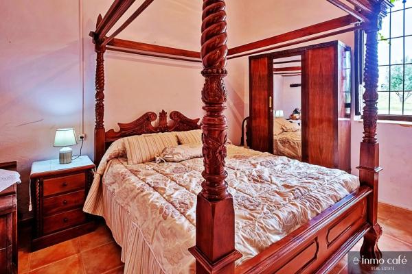 Finca rústica en camino de Toll