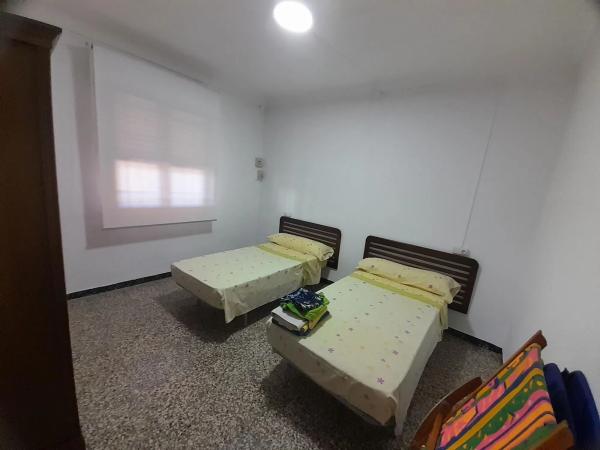 Finca rústica en via de servicio