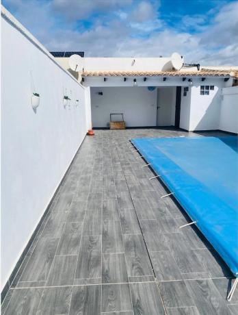 Casa independiente en calle Miguel de Unamuno, 12