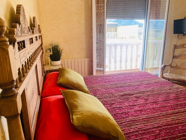 Casa independiente en calle Miguel de Unamuno, 12