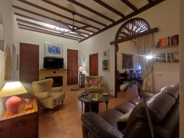 Casa de pueblo en avenida de Villena, 6