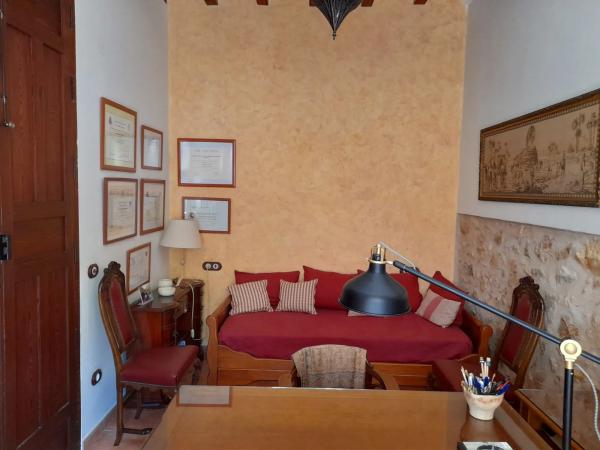 Casa de pueblo en avenida de Villena, 6