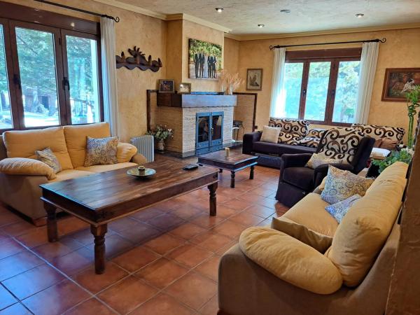 Casa independiente en avenida Juan Carlos I