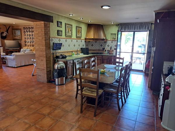 Casa independiente en avenida Juan Carlos I