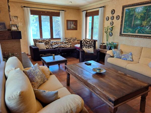 Casa independiente en avenida Juan Carlos I