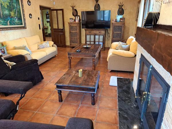 Casa independiente en avenida Juan Carlos I