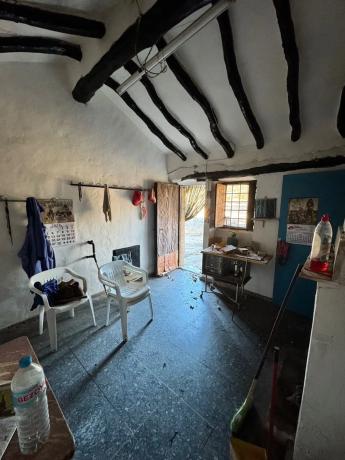 Finca rústica en carretera biar campo de mirra