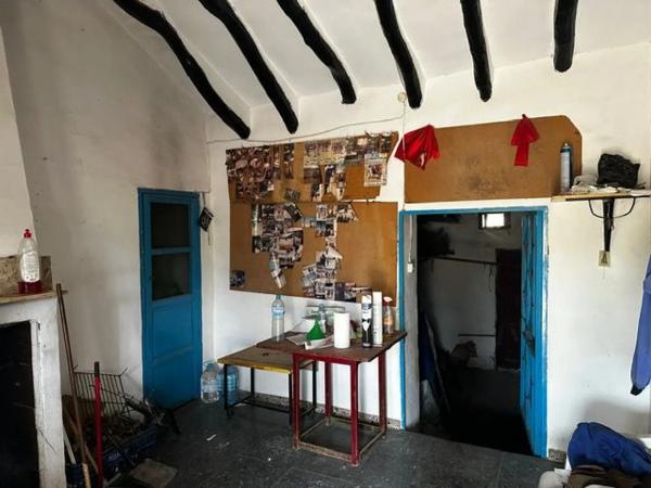 Finca rústica en carretera biar campo de mirra