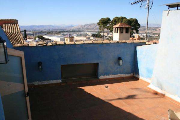 Casa de pueblo en calle Luis Calpena, 34