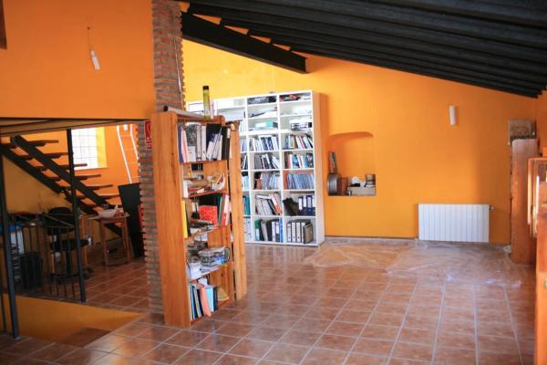 Casa de pueblo en calle Luis Calpena, 34