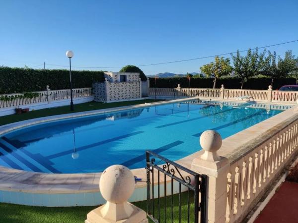 Casa independiente en Polígono Industrial L. Sombrero Z.V.24