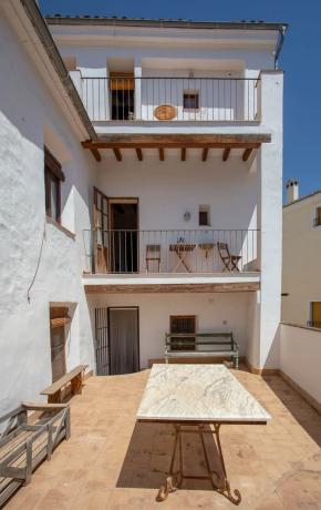 Caserón en calle de la Torreta, 15