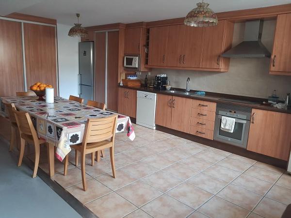 Casa independiente en calle Constitució, 16