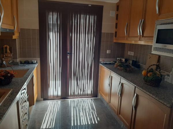 Casa independiente en calle Constitució, 16