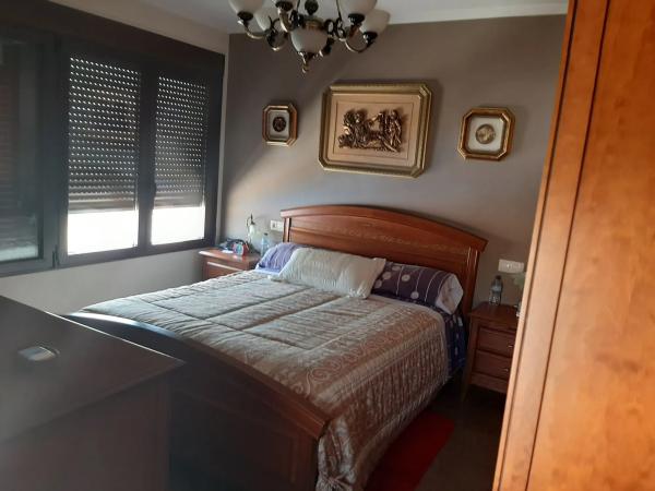 Casa independiente en calle Constitució, 16