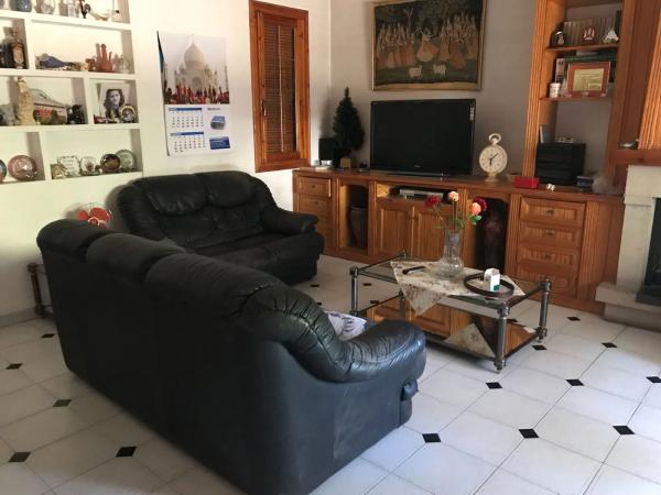 Casa independiente en calle Manuel Ocaña Valverde, 24