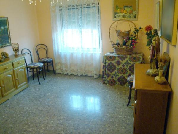 Casa independiente en avenida Libertad, 1