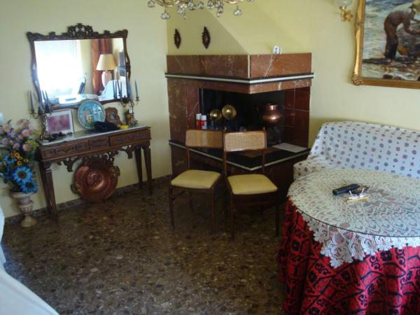 Casa independiente en avenida Libertad, 1