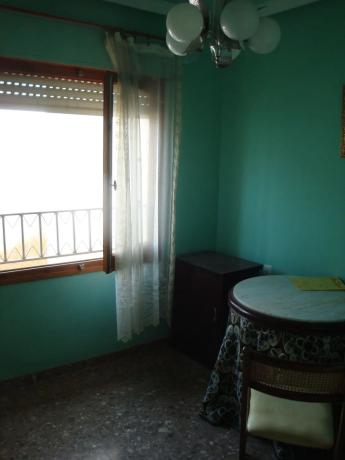 Casa independiente en avenida Libertad, 1