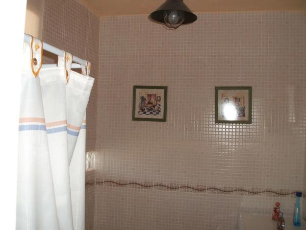 Casa independiente en poligono 9