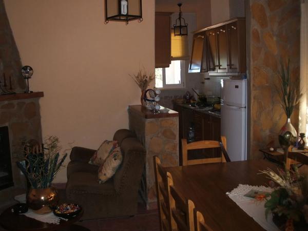 Casa independiente en poligono 9