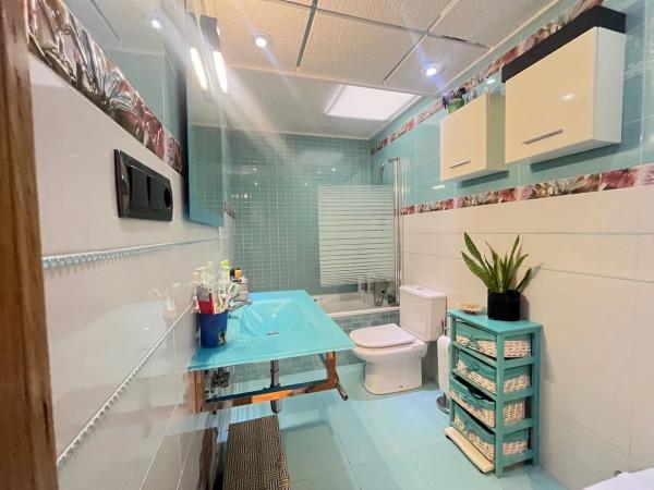 Casa independiente en avenida del Calvario