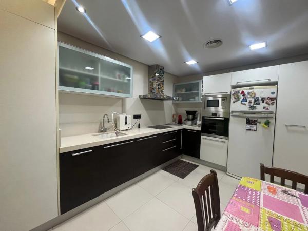 Casa independiente en avenida del Calvario